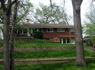 822 S Harlan St, Algona, IA 50511
