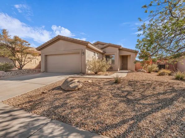 2128 N Silverstone Way, Washington, UT 84780