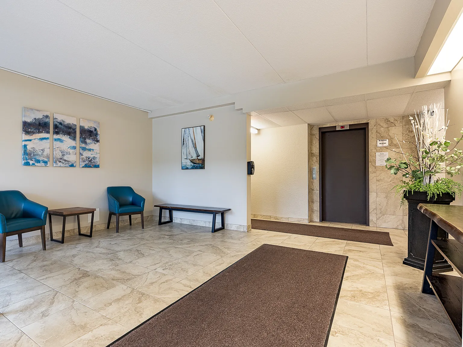 Applewood Apartments — Photo 4