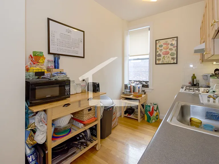 1334 Commonwealth Ave #15 — Photo 3