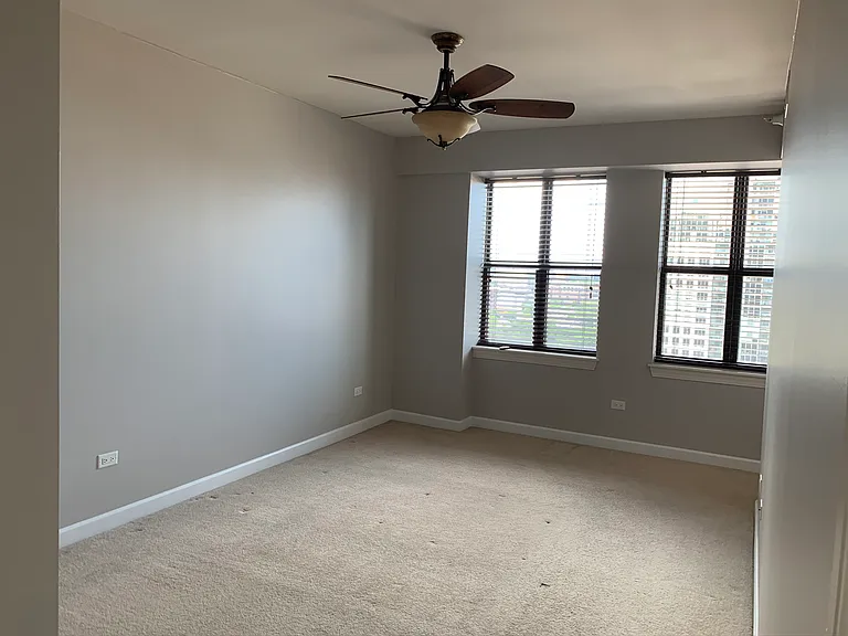 451 W Huron St #1305 — Photo 7