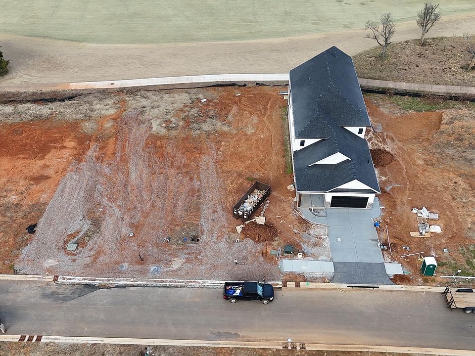 2nd image of 739 Black Bear Cir