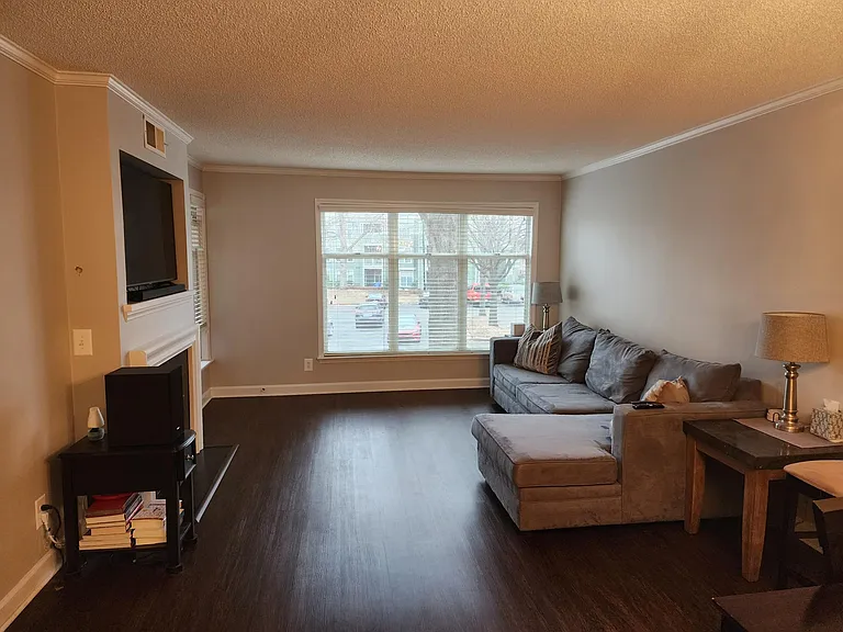 1221 Westview Ln #207 — Photo 14