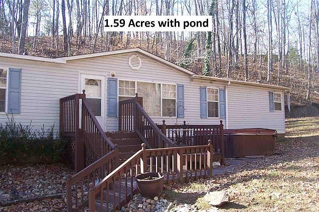 1st image of 458 Pine Hill Dr SW