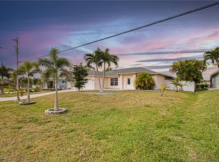 2144 SW 19th Ave, Cape Coral, FL 33991
