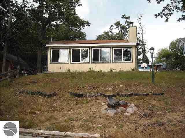 1st image of 3112 Greenwood Trl