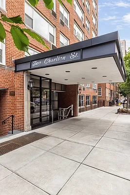 Sold by Sotheby's International Realty | media 14