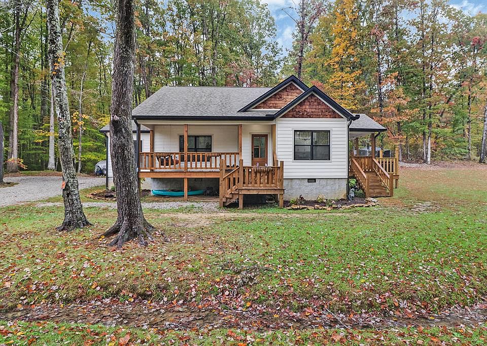 1st image of 1027 Whispering Pine Ln