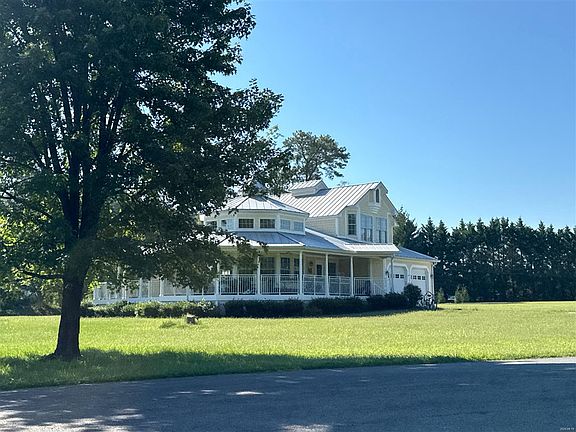 3rd image of 32516 Bay Hollow Dr