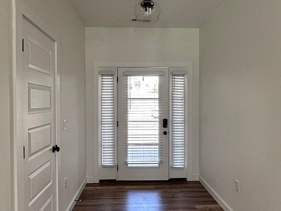 3rd image of 746 Karah Avery Ave