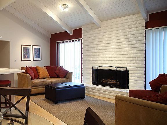 5th image of 1265 N Capitol Ave #33