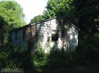 831 W 32nd St, Holland, MI
