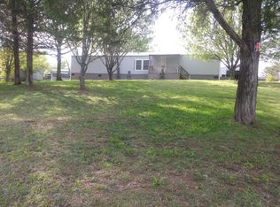 140 3rd St, Corryton, TN 37721