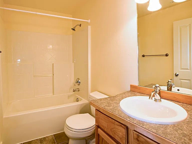 3892 Equestrian Ln — Photo 17