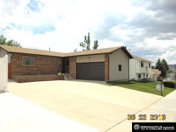 2nd image of 1290 James Dr