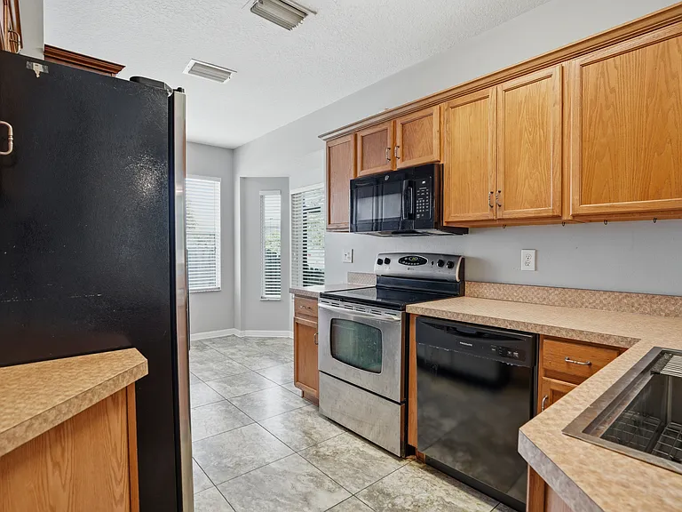 9913 Edmonton Dr #1 — Photo 3
