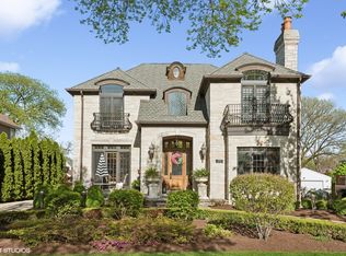 273 N Ridgeland Ave, Elmhurst, IL 60126