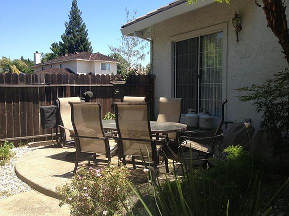 small patio off formal living room