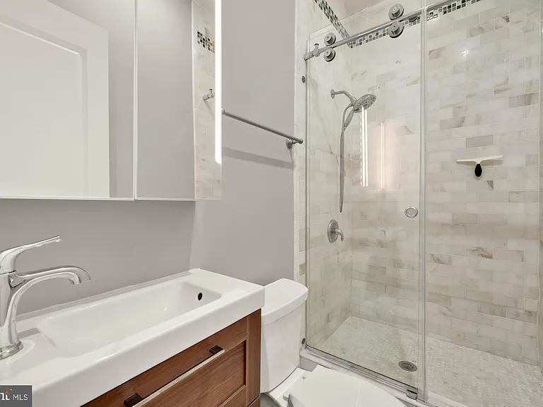 3529 14th St NW #1 — Photo 9