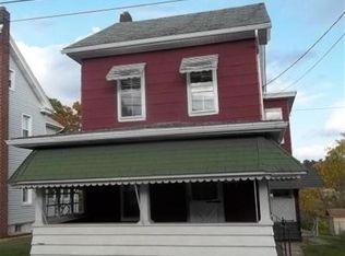 137 Lauderburn Ave, Weatherly, PA 18255