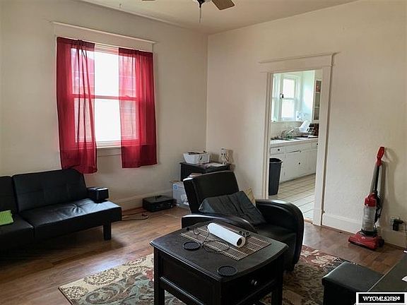 5th image of 417 Tisdel St