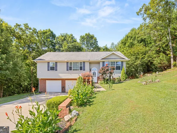 197 Timber Ridge Dr, Clarkesville, GA 30523