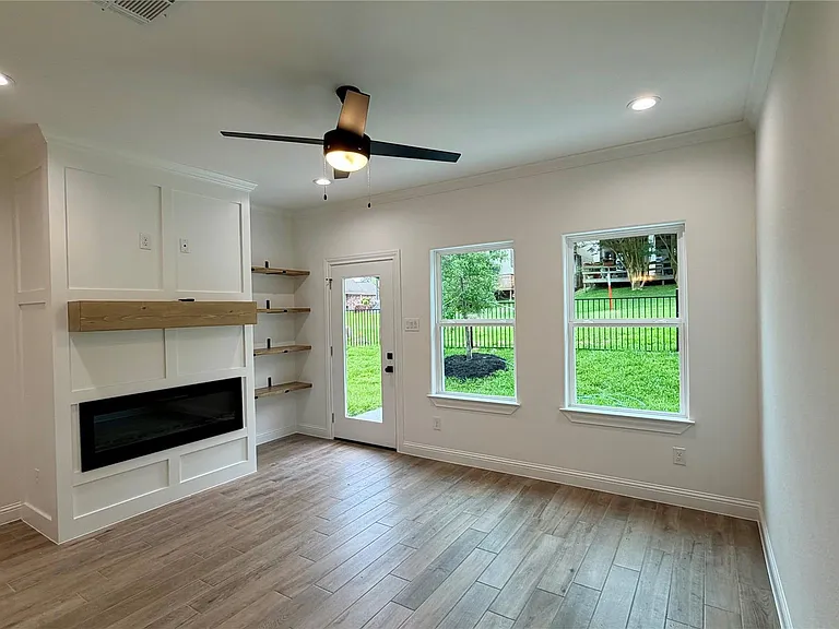 110 Cove — Photo 14