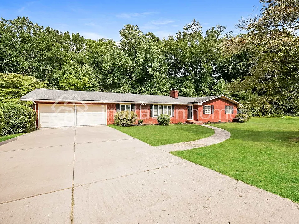 208 N Milford Dr