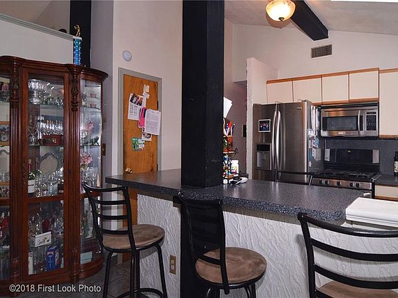 5th image of 37 Claremont Ave