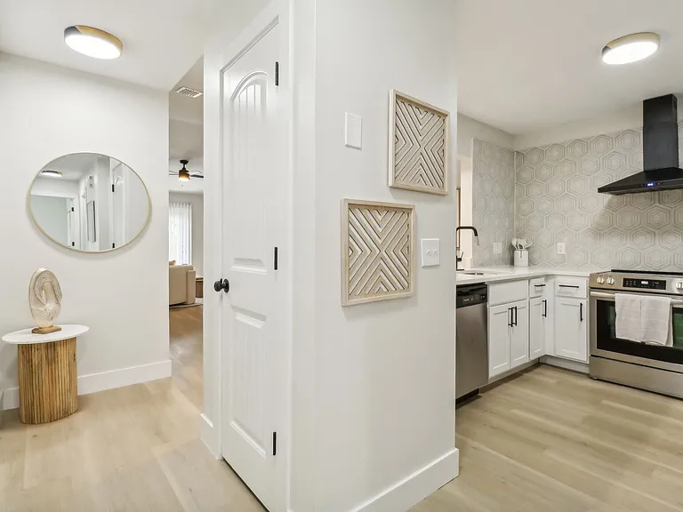 Mod Villas — Photo 8