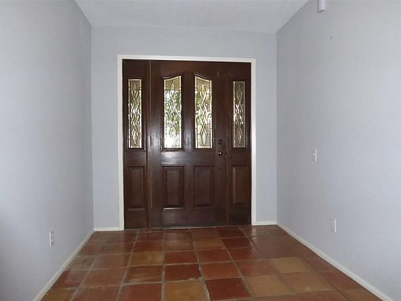 4th image of 1379 Beaujolais Ln