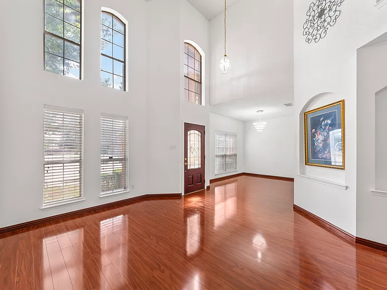 764 Whitman Pl — Photo 5