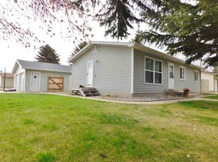 2510 8th St NW, Minot, ND 58703