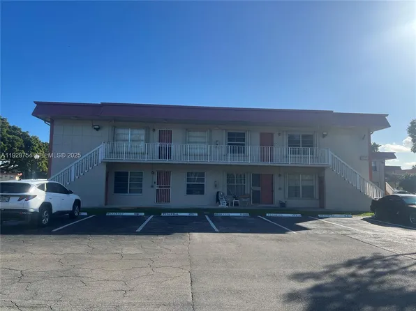 12840 SW 43rd Dr APT 283B, Miami, FL 33175