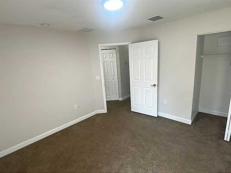 Summer Lake Estates — Photo 13