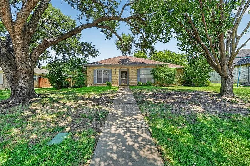 1503 Northridge Dr