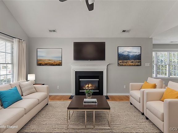 5th image of 7834 Silktree Pl