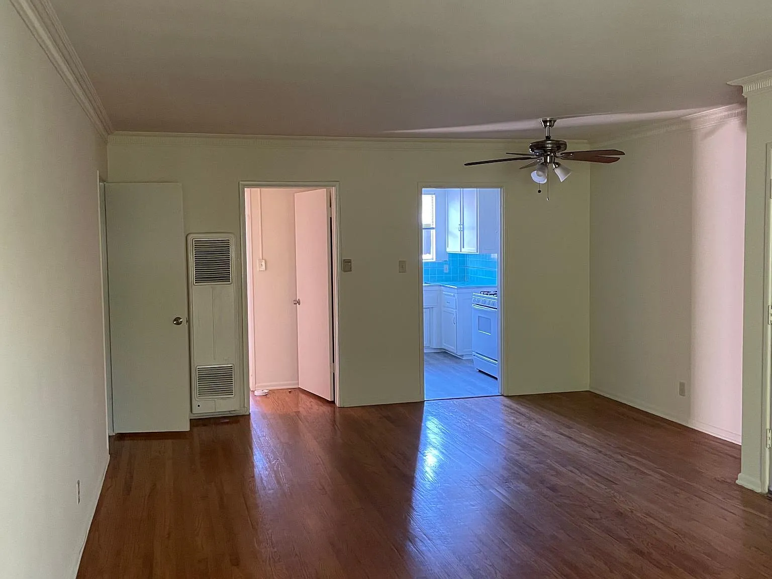 1 bed, $2,450 — Photo 4