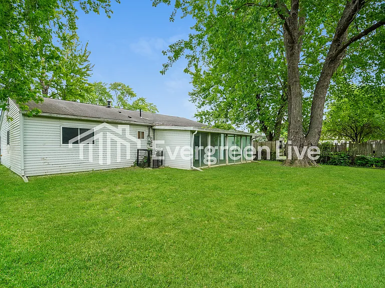 2981 Wessex Ct — Photo 14
