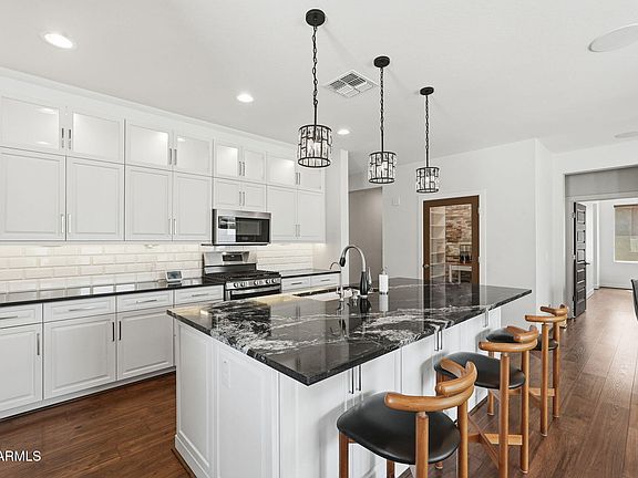 5th image of 39854 N MADDOX Road