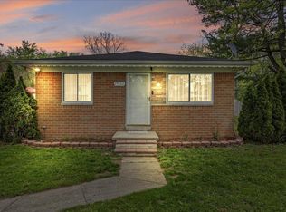 19152 Weyher St, Livonia, MI 48152