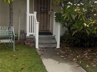 5713 E Wardlow Rd, Long Beach, CA 90808