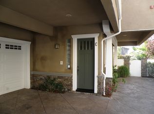 2606 Vanderbilt Ln #C, Redondo Beach, CA 90278