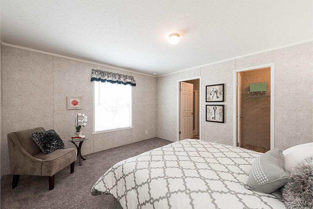 517 E Trilby Rd Lot 43