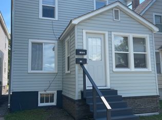 218 4th St N #2, Virginia, MN 55792