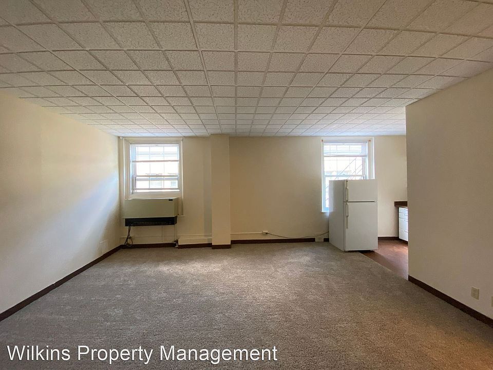 1st image of 1222 N Cass St #391