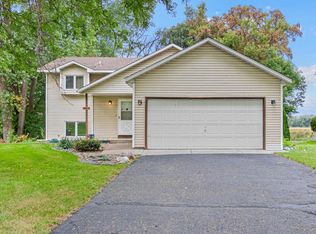 6933 Magda Dr N, Maple Grove, MN 55369