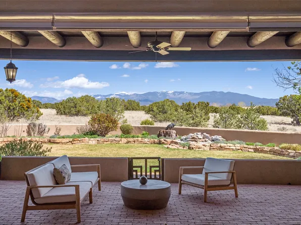 2 Green Meadow Loop, Santa Fe, NM 87506