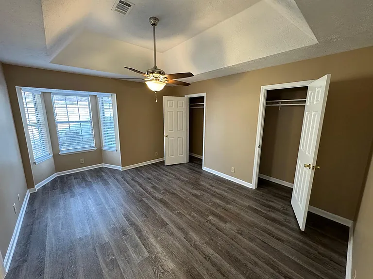 612 N Stonegate Dr — Photo 13