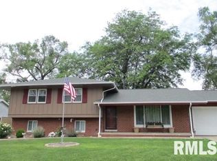 3603 N Sterling Ave, Peoria, IL 61604